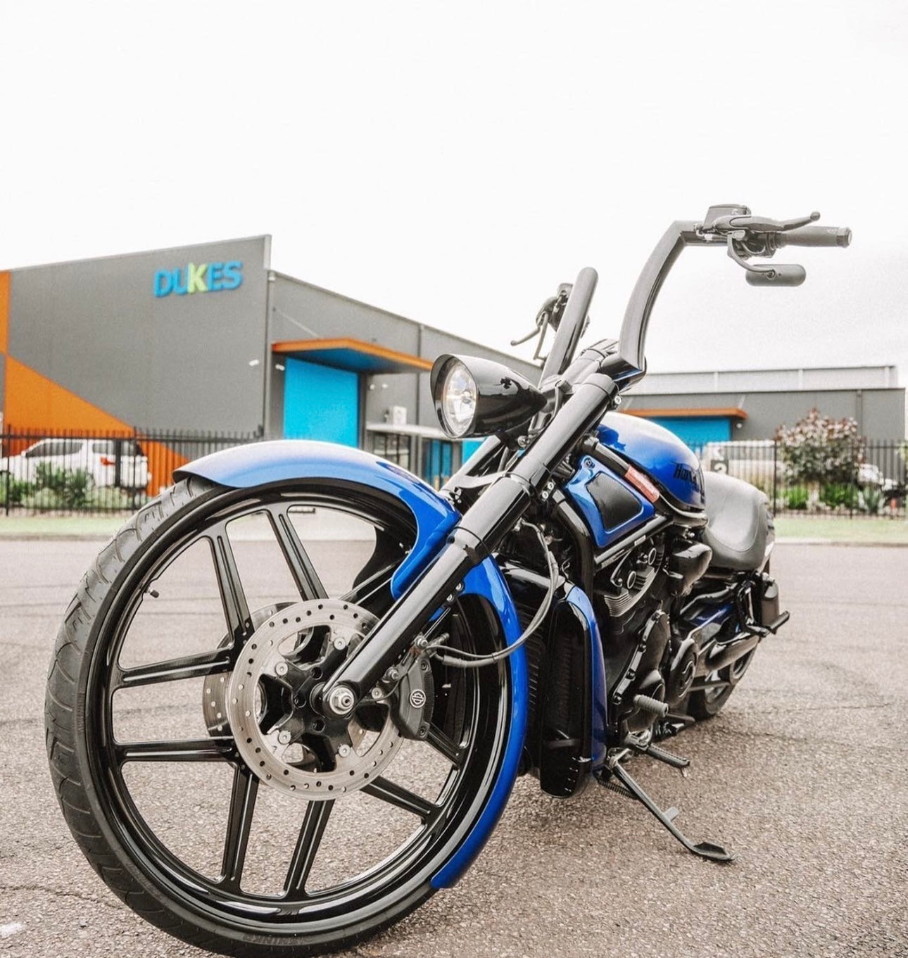 49mm Vrod rake kit with fat fork sleeves