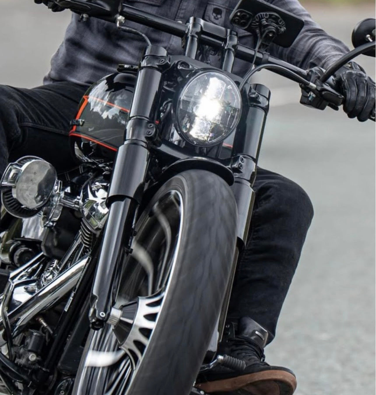 23 inch Harley Davidson Breakout replica billet wheel