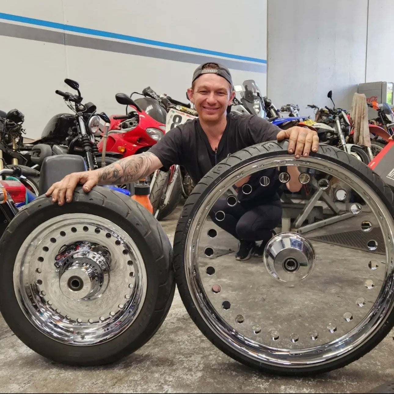 Fatboy FLSTFB solid bullet hole replica wheel 23”