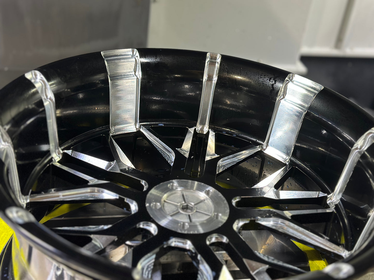 23”/18x8.5” Contrast Machined Billet Breakout Wheels