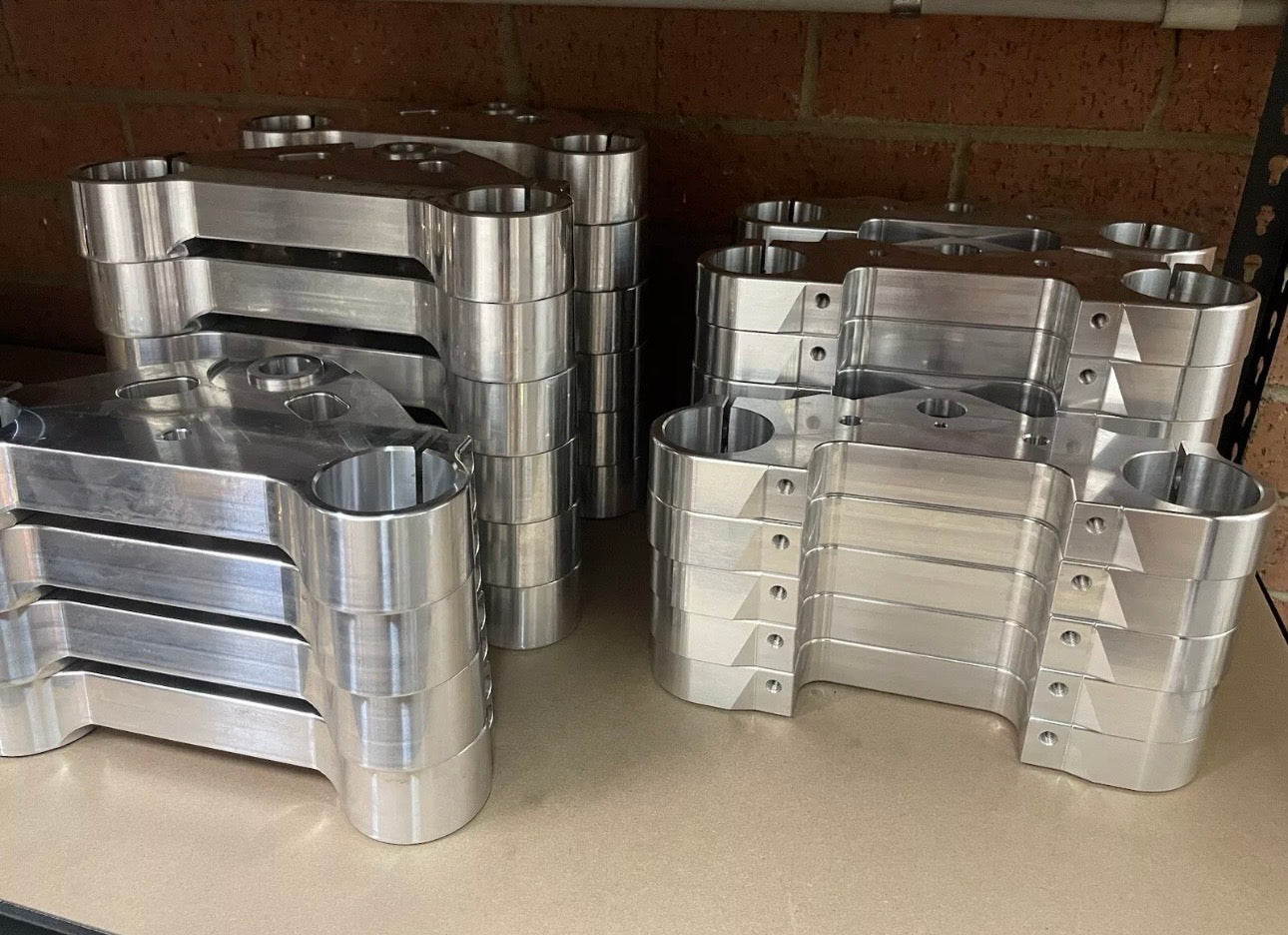 23” Nightrod front package Billet wheel complete kit