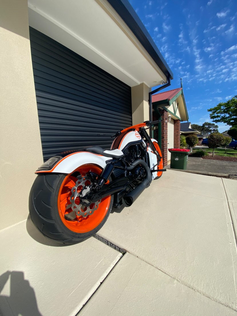 300 vrod nrs/muscle rear end kit