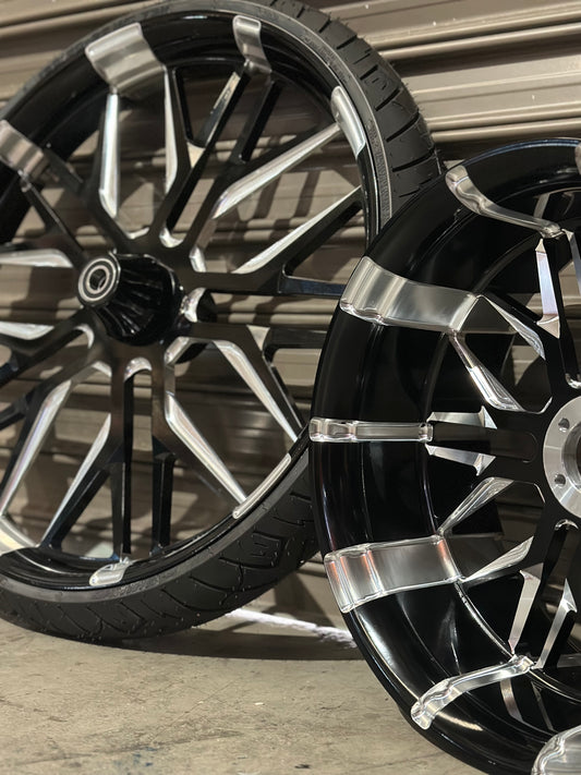 23”/18x8.5” Contrast Machined Billet Breakout Wheels