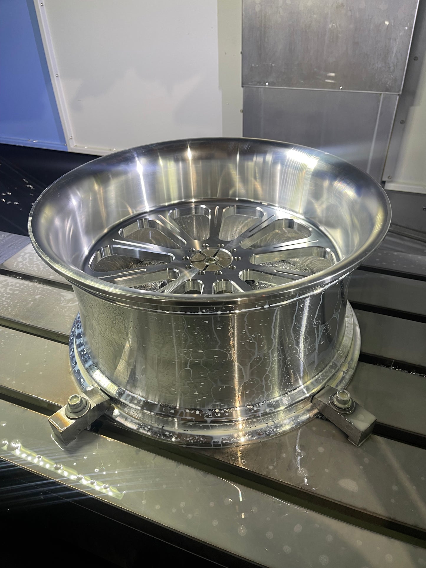 260/280 rear wheel 18x8.5”