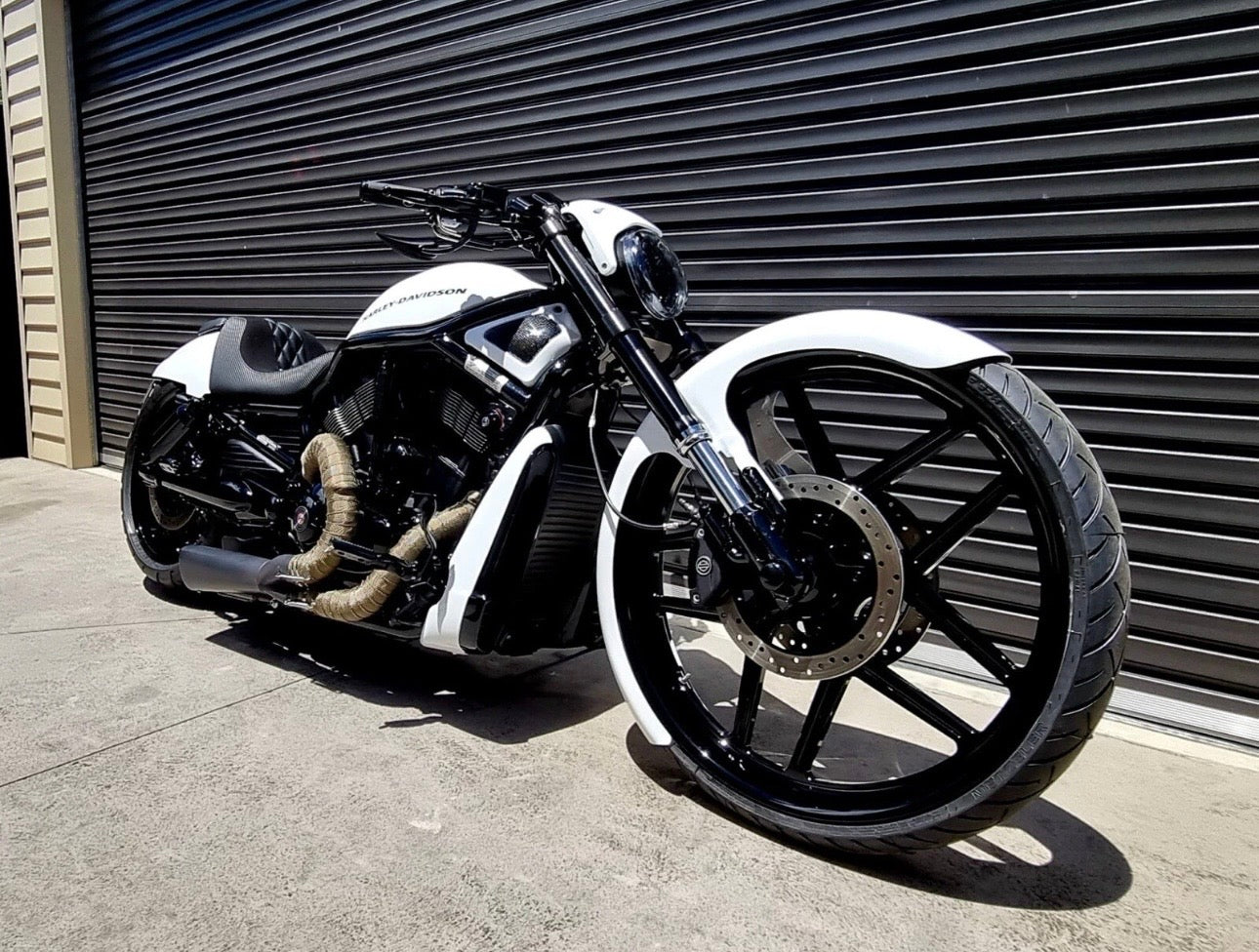 23” Nightrod front package Billet wheel complete kit