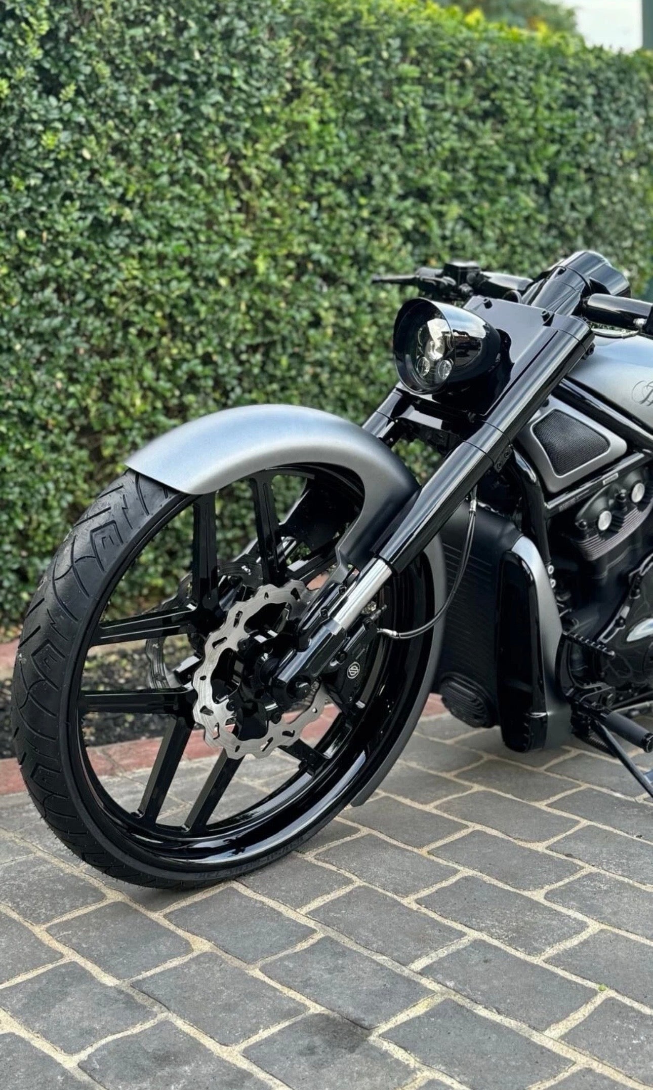 23” Nightrod front package Billet wheel complete kit