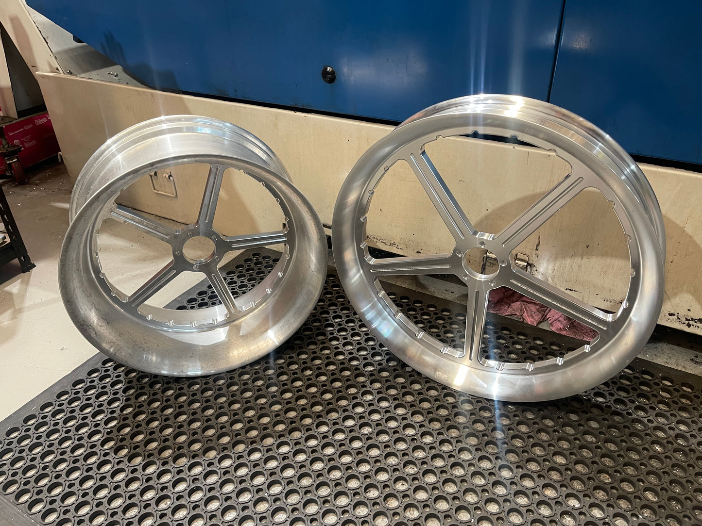 Screaming Eagle replica wheel