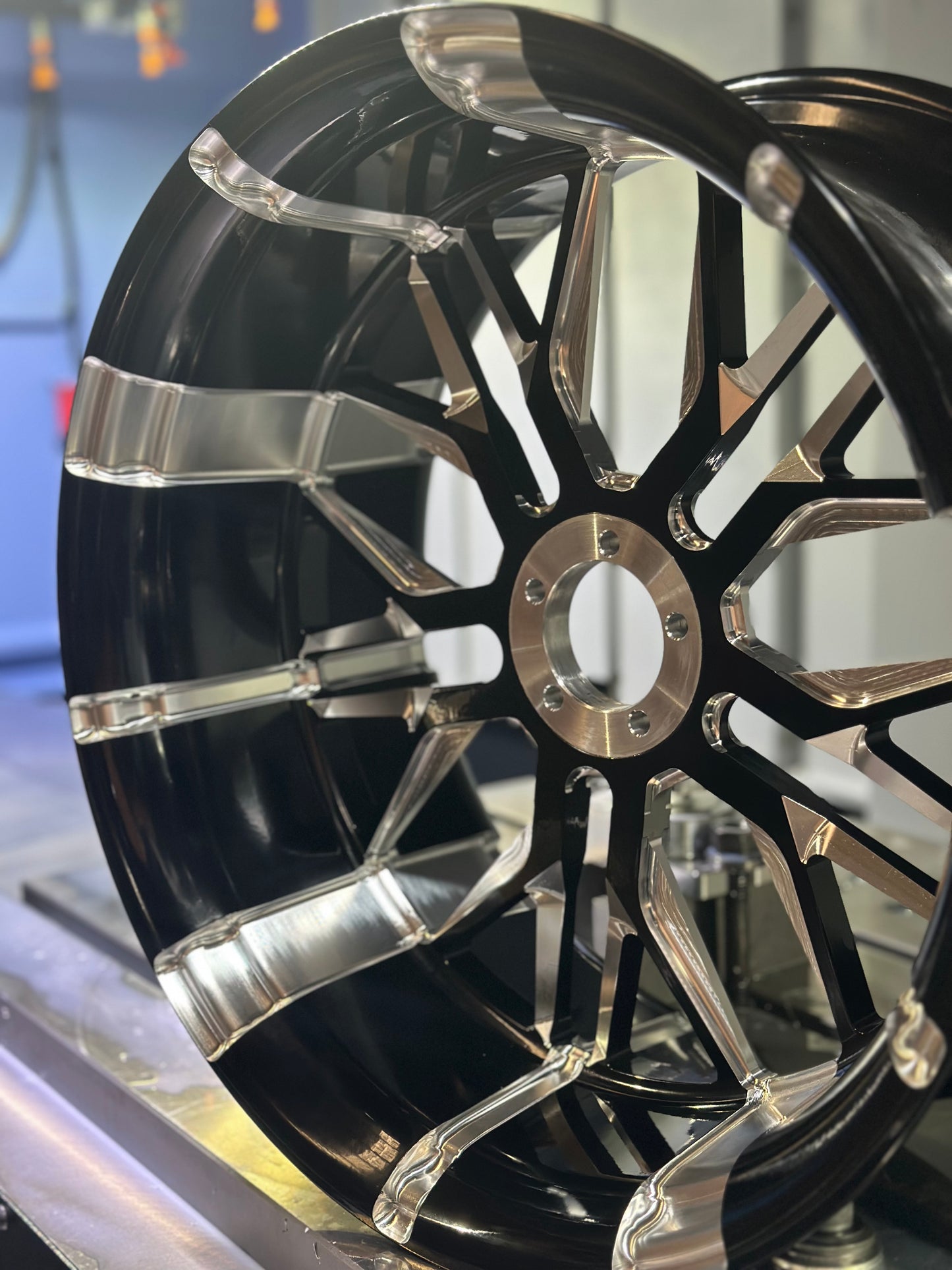 23”/18x8.5” Contrast Machined Billet Breakout Wheels