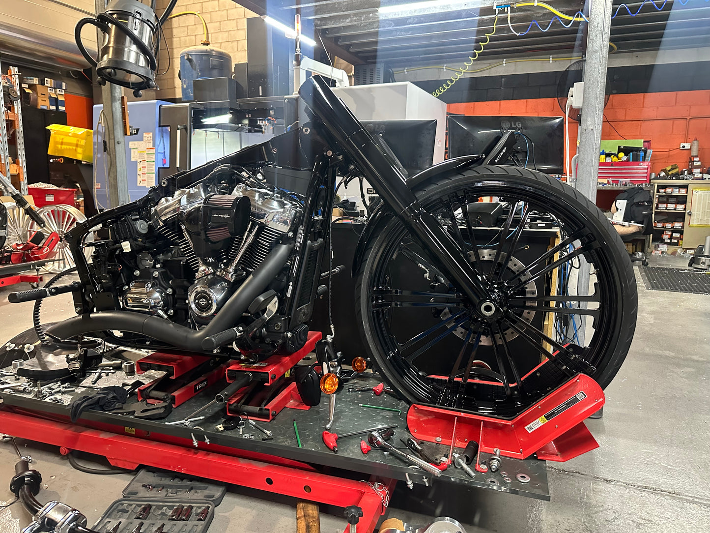 Breakout rake and fat fork sleeve kit