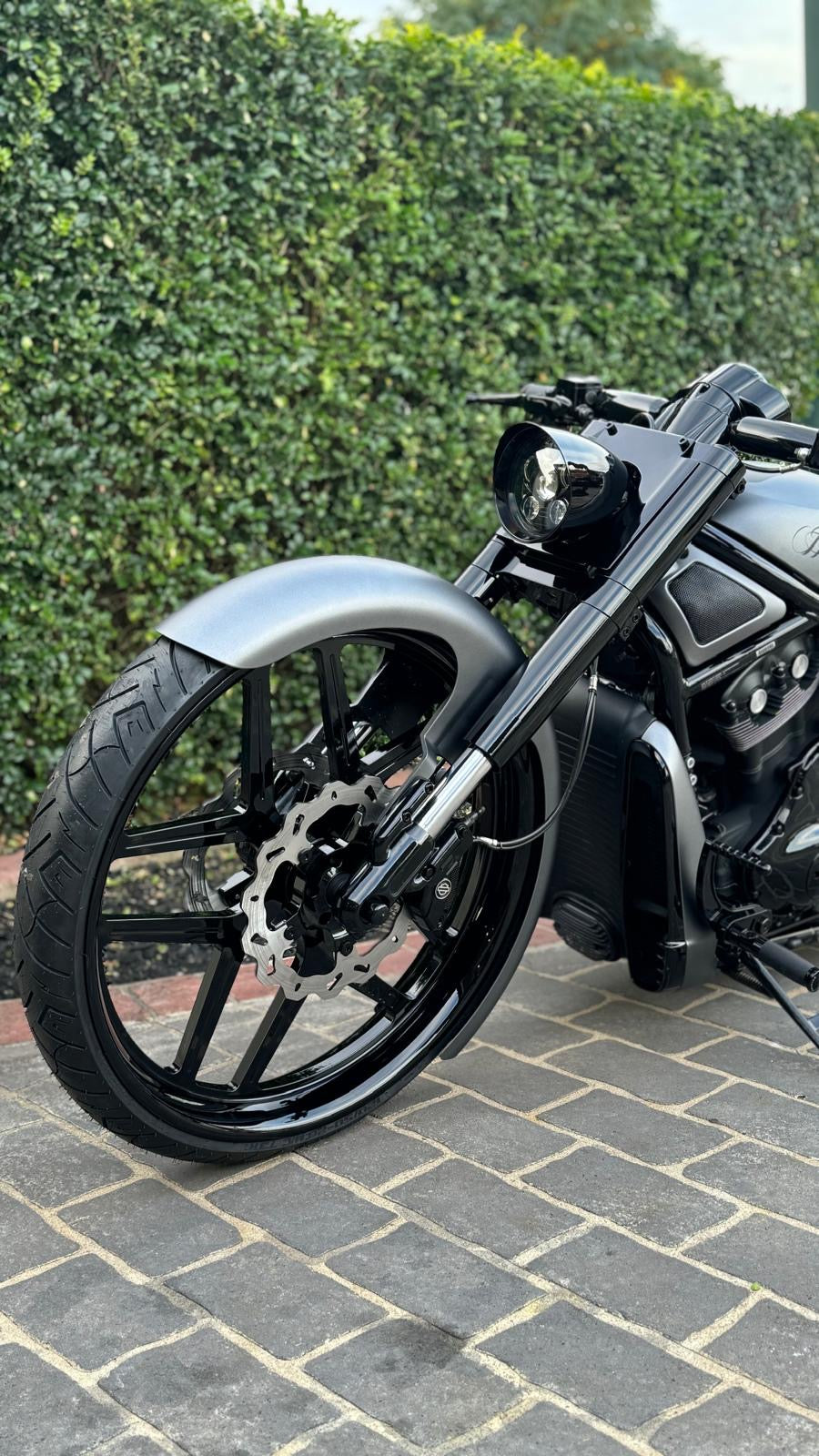 55mm Vrod rake kit with fat fork sleeves