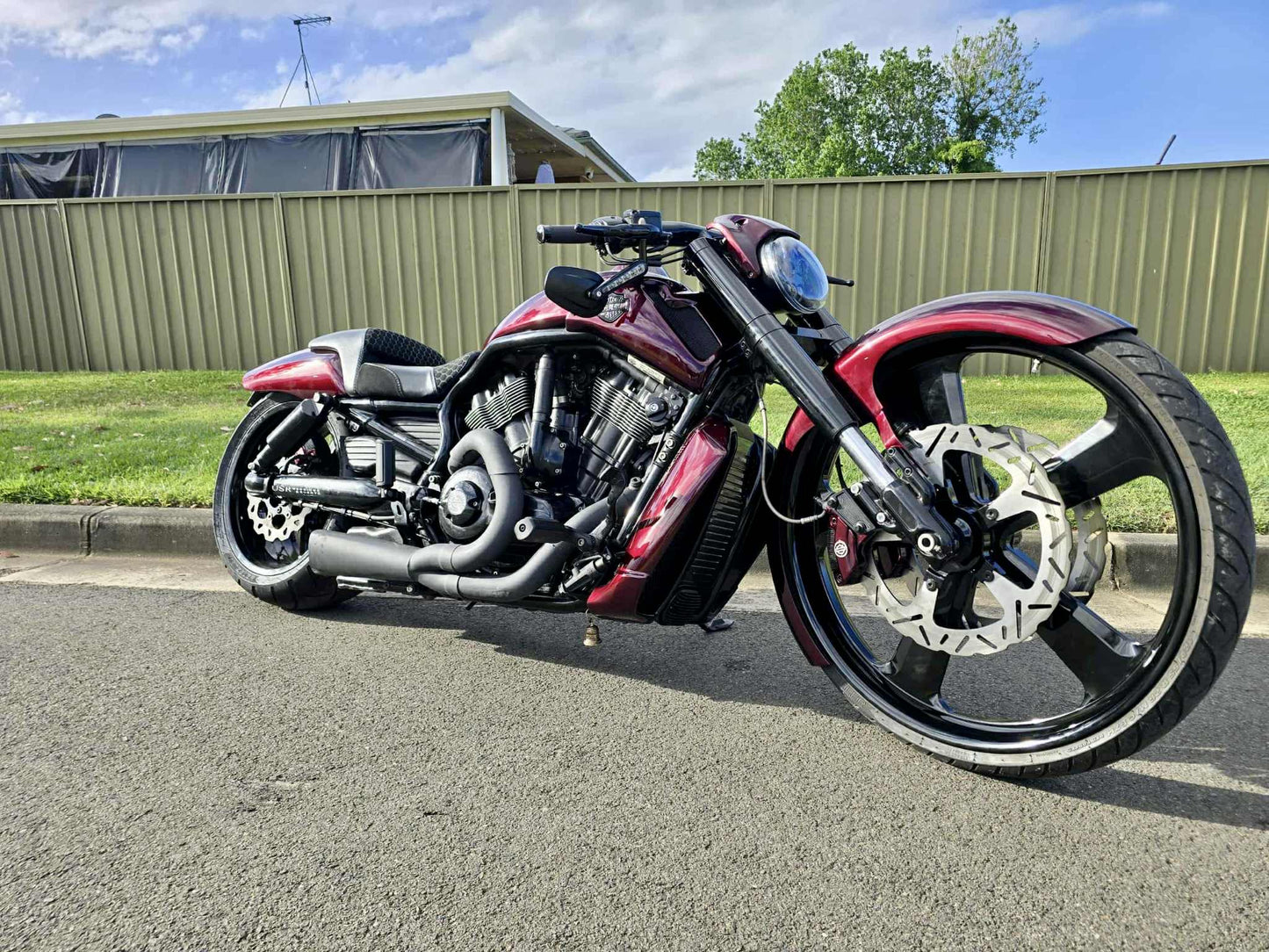 23” Nightrod front package Billet wheel complete kit