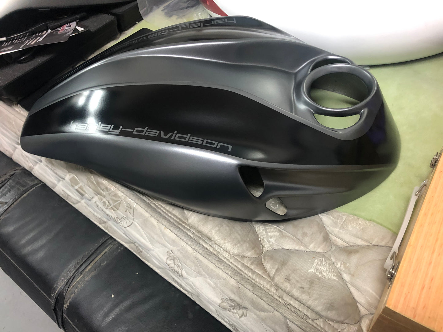 Phantom style airbox