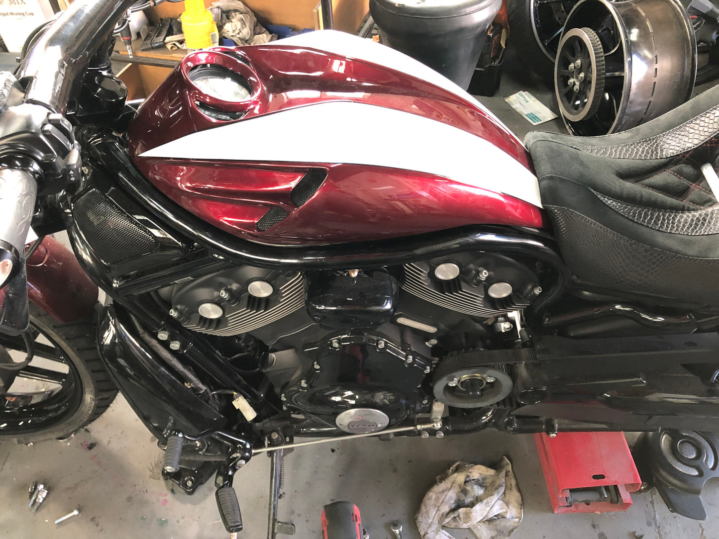 Phantom style airbox