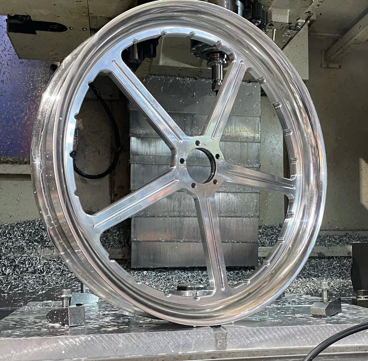 Screaming Eagle replica wheel